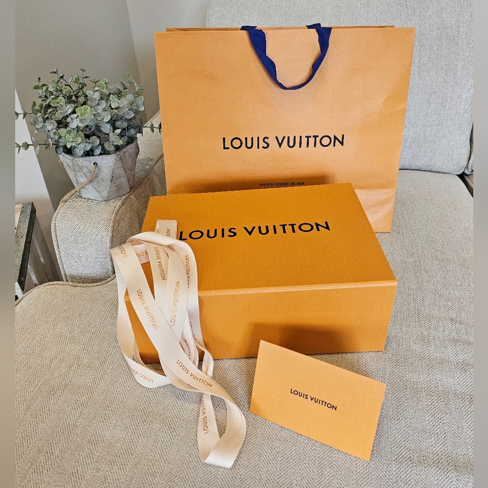Brand new Louis Vuitton empty gift set